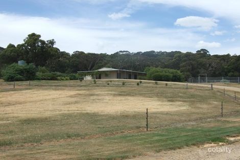 246 Red Hill Rd, Beechworth, VIC 3747