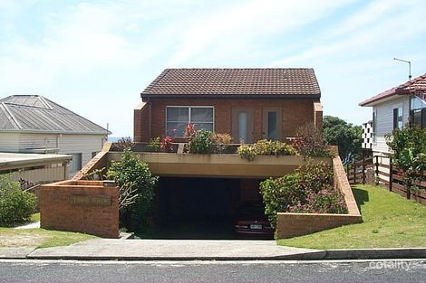 4 Pilot St, Yamba, NSW 2464