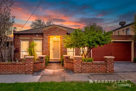 Property photo of 14 Aldrin Drive Mount Waverley VIC 3149