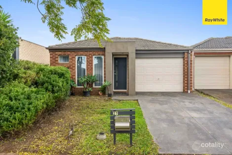 27 Lord Nolan St, Kurunjang, VIC 3337