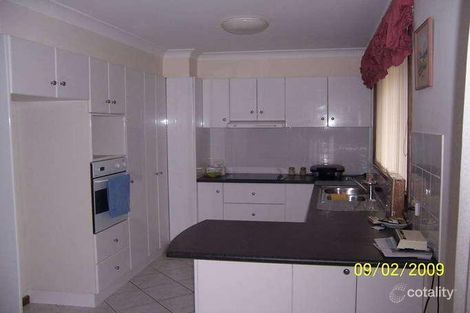Property photo of 48 Sheraton Circuit Bomaderry NSW 2541