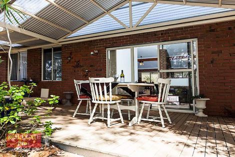 Property photo of 2 Gannon Glen Mundaring WA 6073