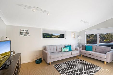 Property photo of 4 Swenson Street Mount Lofty QLD 4350