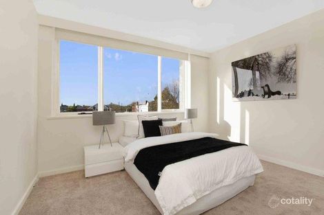 Property photo of 4/427-437 Nicholson Street Carlton North VIC 3054