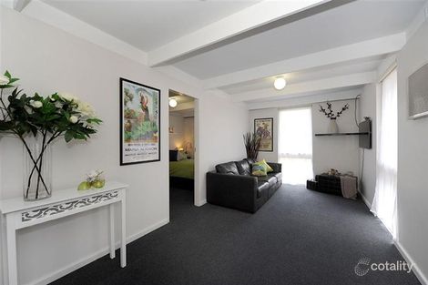 Property photo of 9 Bellevue Crescent Seaford VIC 3198