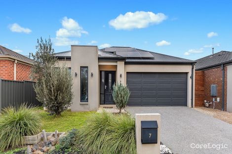 Property photo of 7 Edenvale Street Manor Lakes VIC 3024