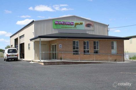 28 Saleyards Rd, Parkes, NSW 2870