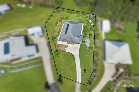 13 Greenfields Ct, Maleny, QLD 4552