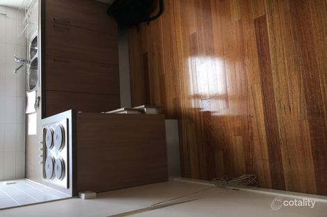 Property photo of 1/156 Boldrewood Parade Reservoir VIC 3073