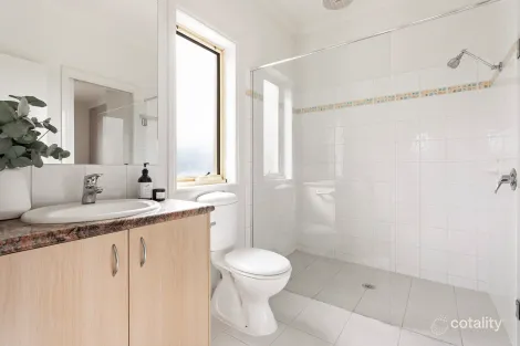 Property photo of 4/756 Hawthorn Road Brighton East VIC 3187