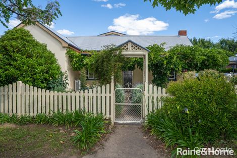 Property photo of 92 Kincaid Street Wagga Wagga NSW 2650