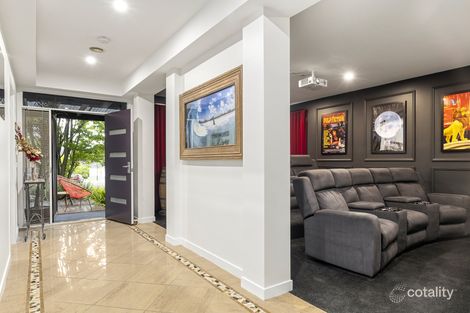 Property photo of 3 Hazeldene Place Langwarrin VIC 3910