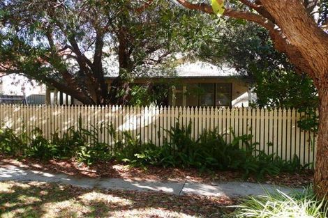 39 Tareena St, Nedlands, WA 6009