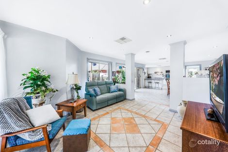 Property photo of 14 Taplin Way Roxburgh Park VIC 3064