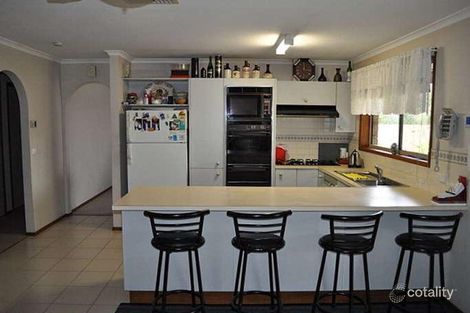 Property photo of 17 La Fontaine Avenue Lavington NSW 2641