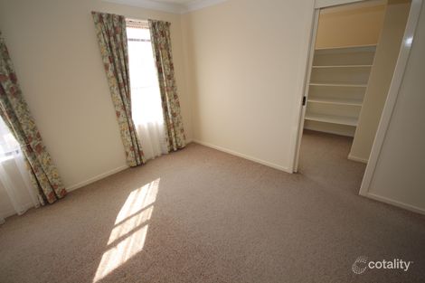 Property photo of 5/28 Lampe Avenue Wagga Wagga NSW 2650