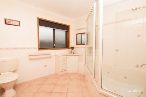 Property photo of 27 Ross Street Warrnambool VIC 3280