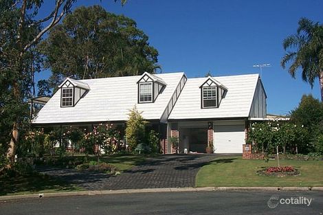 11 Peacock Ct, Birkdale, QLD 4159
