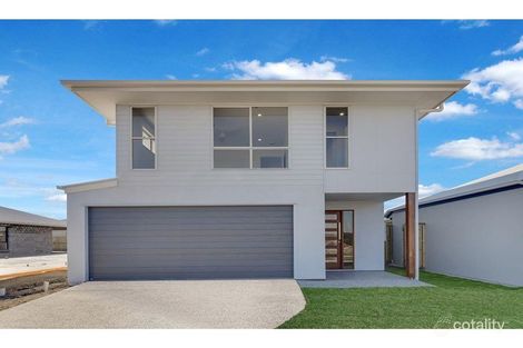 Property photo of 8 Walling Street Palmview QLD 4553