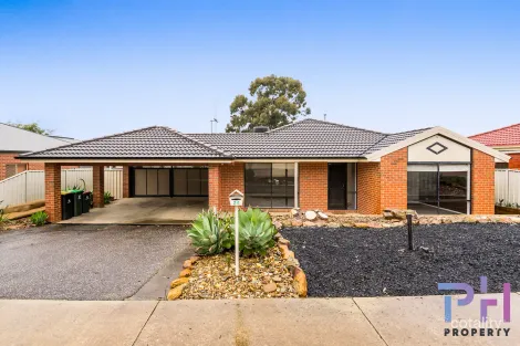 24 Daniel Dr, Golden Square, VIC 3555