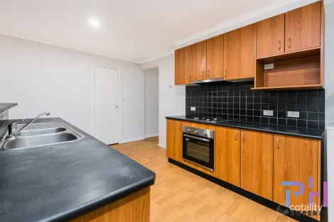 Property photo of 24 Daniel Drive Golden Square VIC 3555