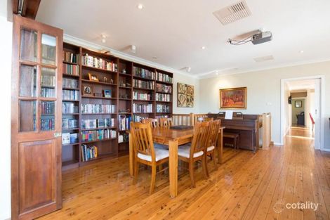 Property photo of 415 Halehaven Crescent Lavington NSW 2641