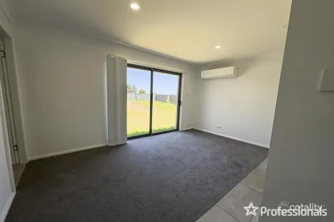 Property photo of 2/36 Green Street West Tamworth NSW 2340