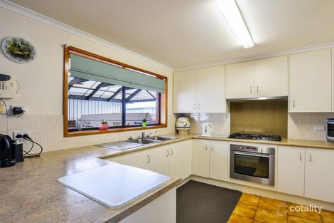 Property photo of 3 Abebe Court Morphett Vale SA 5162