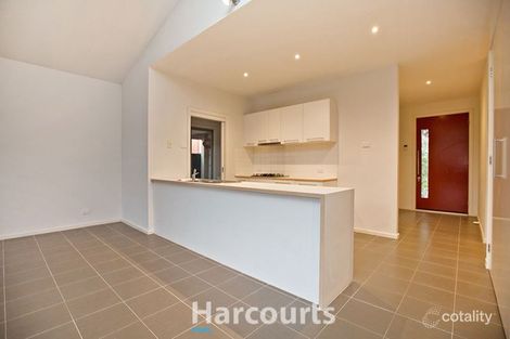 Property photo of 5 River Red Grove Pakenham VIC 3810