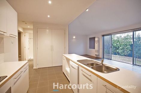 Property photo of 5 River Red Grove Pakenham VIC 3810