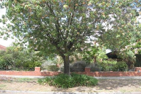 202 Raleigh St, Thornbury, VIC 3071