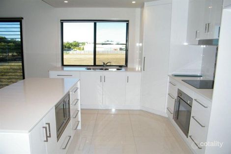 Property photo of 2/86 Binnington Esplanade East Mackay QLD 4740