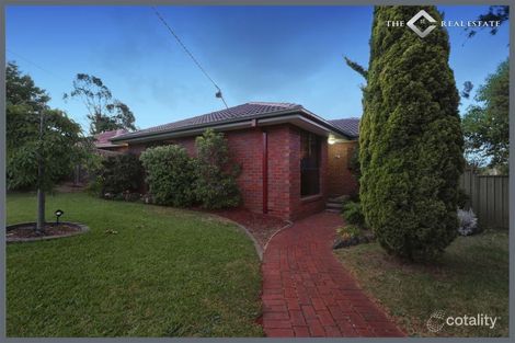 Property photo of 2 Oxford Court Dandenong North VIC 3175