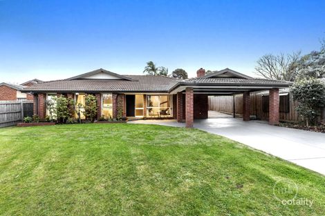 Property photo of 11 Jeanette Close St Helena VIC 3088