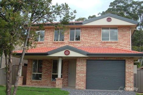 Property photo of 3B Chesham Parade Glenfield NSW 2167