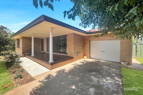 Property photo of 27 Coral Crescent Dubbo NSW 2830