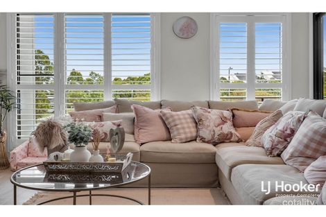 Property photo of 5 Pumice Lane Yarrabilba QLD 4207