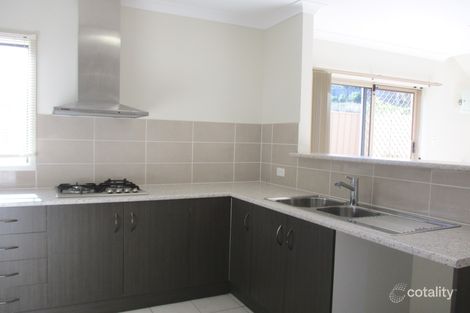 Property photo of 11 Langdon Way Mount Hutton NSW 2290