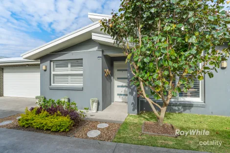 Property photo of 2/87 Deering Street Ulladulla NSW 2539