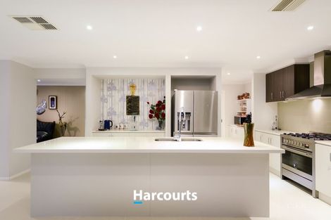 Property photo of 4 Calabrese Circuit Clyde North VIC 3978