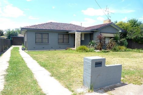 Property photo of 25 Macintosh Street Shepparton VIC 3630