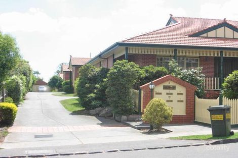 4 Florence Rd, Surrey Hills, VIC 3127