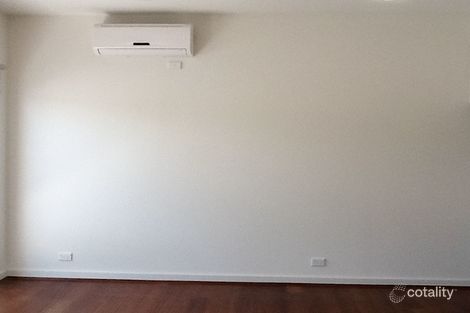 Property photo of 9/75 Lillimur Road Ormond VIC 3204