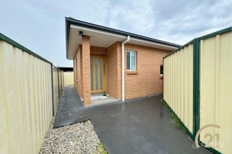 Property photo of 54 Glen Elgin Crescent Edensor Park NSW 2176