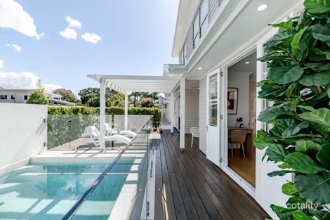 Property photo of 1/32 The Cockleshell Noosaville QLD 4566