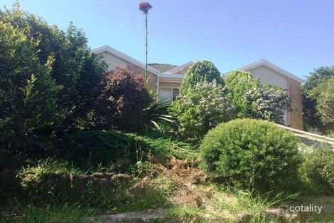 Property photo of 3 Gumleaf Close Erina NSW 2250