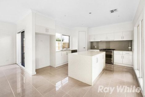 Property photo of 2/47 Mayfield Drive Mount Waverley VIC 3149