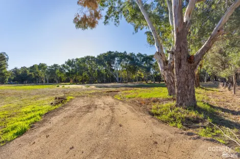 18 Leaver Way, Cardup, WA 6122