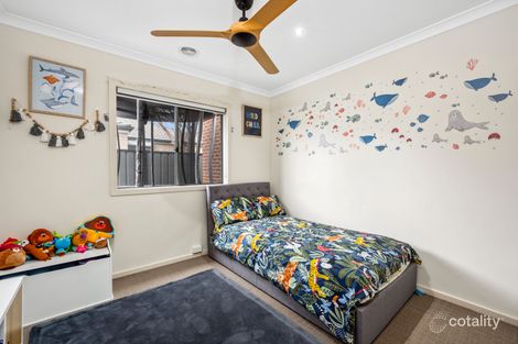 Property photo of 1/16 Raymond George Place Lara VIC 3212