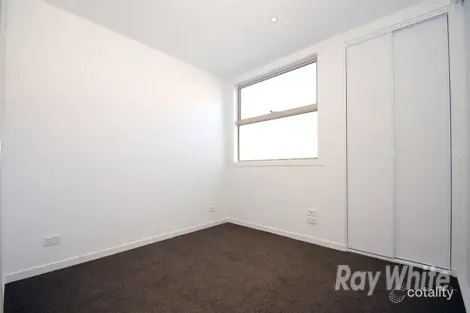 Property photo of 102/6 Kokaribb Road Carnegie VIC 3163